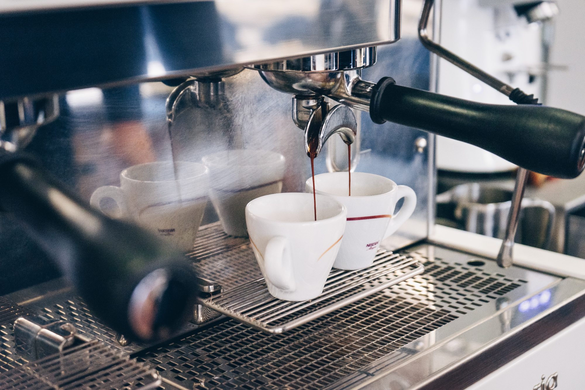 Nestlé Professional - Profesionální kávovary a kávové automaty