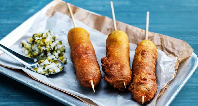 Vegán Corn Dog paradicsomos mártással és mustárral recept